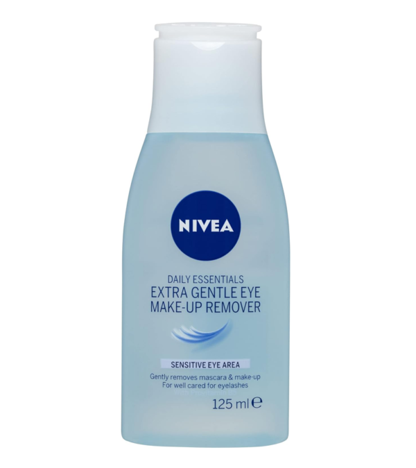 NIVEA Visage Daily Essentials Extra Gentle Eye Makeup Remover, 125ml, removes makeup, soothes skin.(AED-60)